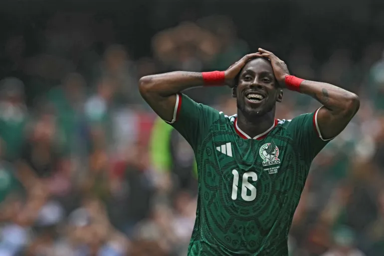 Who are Julian Quinones and Raul Jimenez, Mexico’s World Cup goal scorers?
